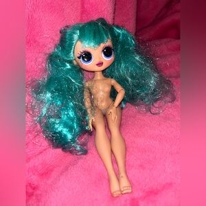 LOL Surprise Dolls OMG DOLL SNOWLICIOUS Big Sis Doll Nude Baby SNOW QUEEN GIRL